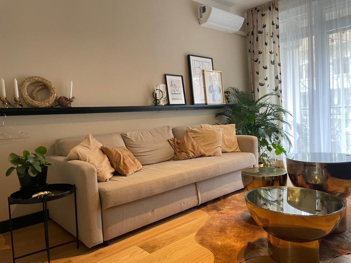 Sweet Home By Zoom Apartments บราติสลาวา ภายนอก รูปภาพ